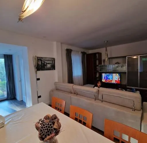 Pearl Adriatic Coast Apartament Golem (Tirana)