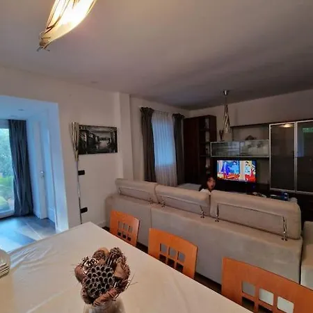 Pearl Adriatic Coast Appartement Golem (Tirana)